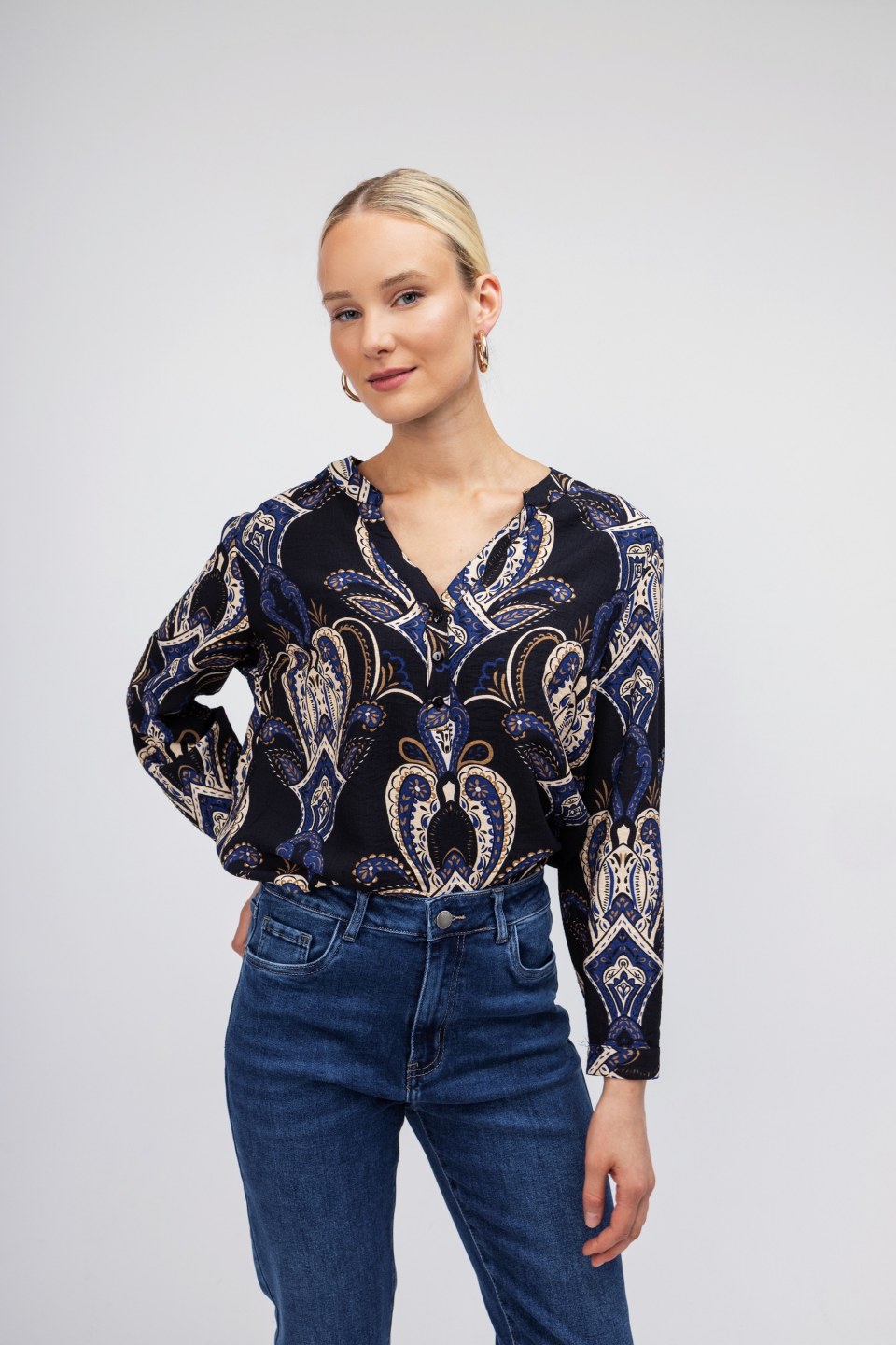 Πουκάμισο μπλε με λαχούρια σχέδια