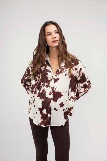 Πουκάμισο μπεζ με animal print σχέδιο - 