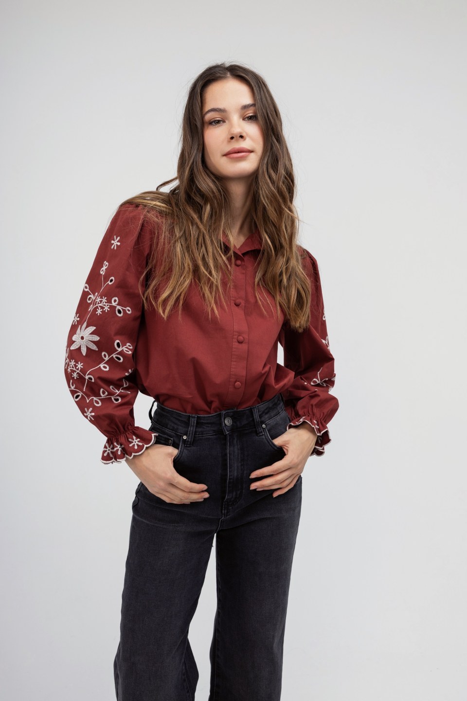 Πουκάμισο κεραμιδί με λουλούδια και λάστιχο