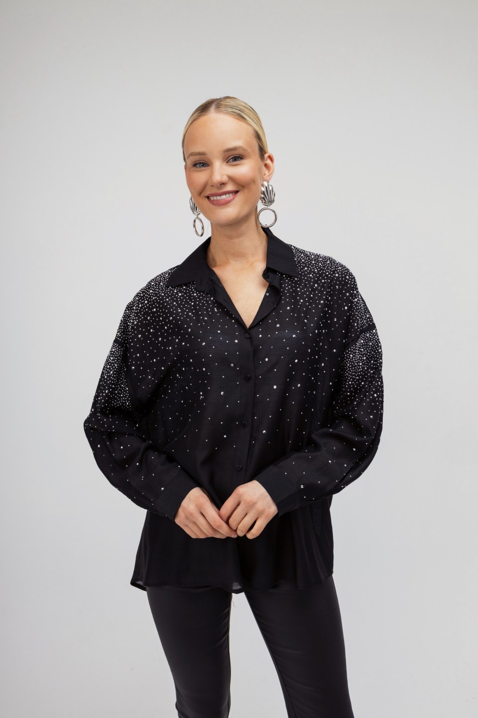 Πουκάμισο μαύρο διακοσμημένο με strass