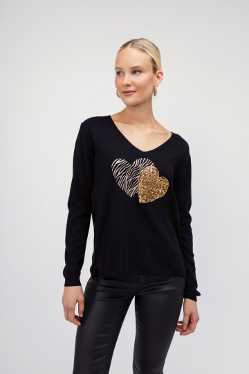 Πουλόβερ- Μπλούζα μαύρη με στάμπα καρδιά