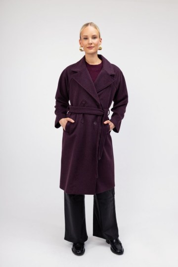 Παλτό μπορντώ με ζώνη και γιακά - 