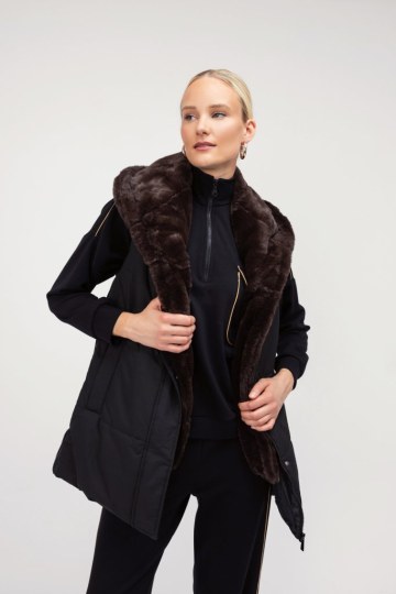 Μπουφάν αμάνικο μαύρο με αποσπώμενη οικολογική γούνα - 