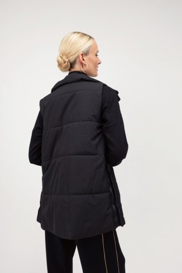 Μπουφάν αμάνικο μαύρο με αποσπώμενη οικολογική γούνα - 