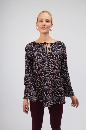 Πουκάμισο με ιδιαίτερη λαιμόκοψη εμπριμέ μπεζ - 