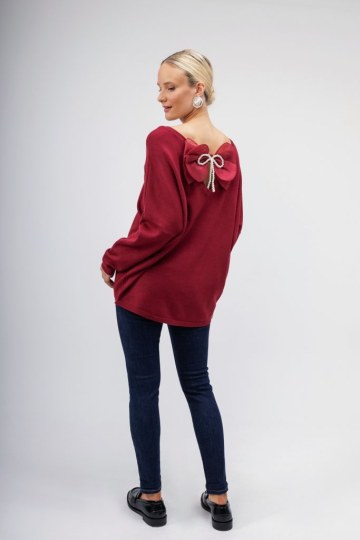 Πουλόβερ- Μπλούζα μπορντό με φίογκο στο πίσω μέρος - 