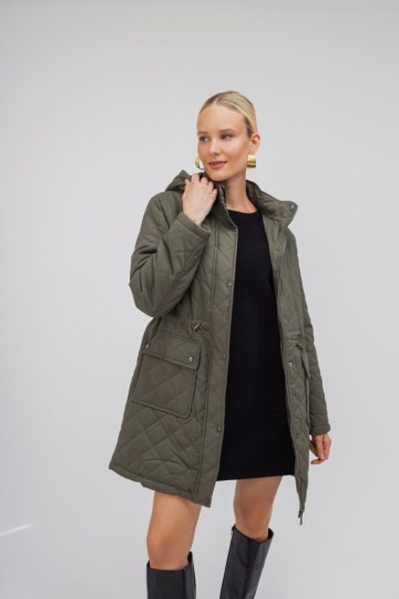 Μπουφάν χακί με φερμουάρ και κουκούλα - 