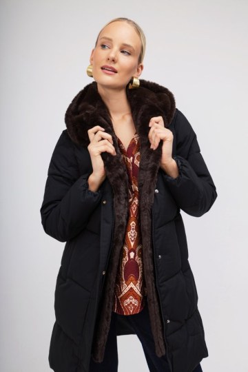 Μπουφάν μαύρο με οικολογικη γούνα εσωτερικά - 