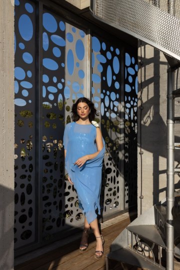 Τουνίκ με ενσωματωμένο λευκό λουλούδι γαλάζια  - 