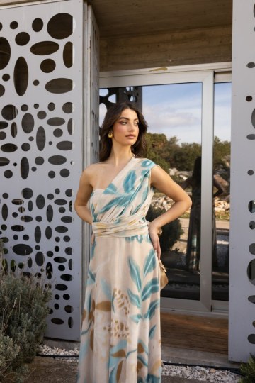 Φόρεμα με ιδιαίτερα floral σχέδια μπεζ - 