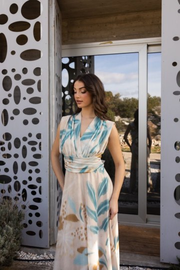 Φόρεμα με ιδιαίτερα floral σχέδια μπεζ - 