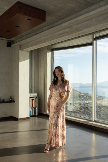  Φόρεμα από παγιέτα σομόν