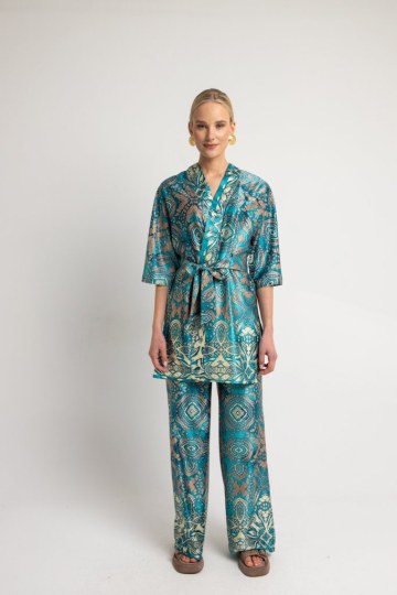 Σετ εμπριμέ με ιδιαίτερο μοτίβο πετρολ - 