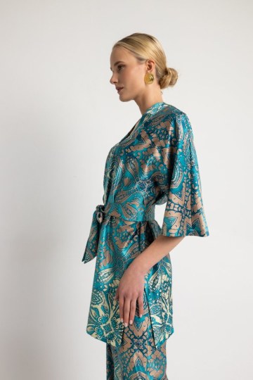 Σετ εμπριμέ με ιδιαίτερο μοτίβο πετρολ - 