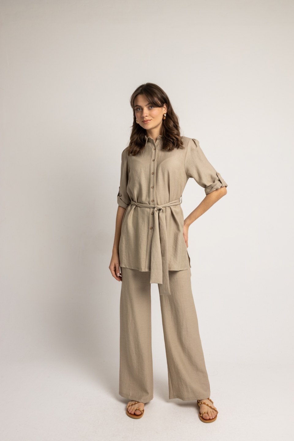 Πουκάμισο αέρινο με ζώνη στη μέση μπεζ