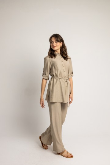 Παντελόνα αέρινη με λάστιχο στο πίσω μέρος σκούρο μπεζ