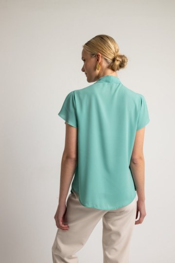 Μπλούζα με ιδιαίτερα μανίκια βεραμάν - 