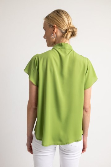 Μπλούζα με ιδιαίτερα μανίκια λαδί - 