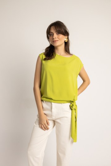 Μπλούζα αμάνικη αέρινη λαδί