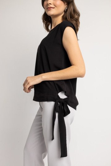 Μπλούζα αμάνικη αέρινη μαύρη - 