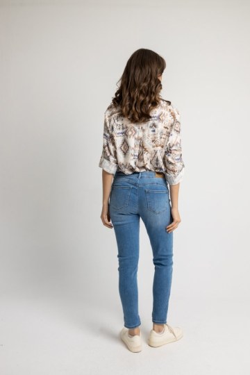 Παντελόνι τζιν σε στενή γραμμή μπλε - 