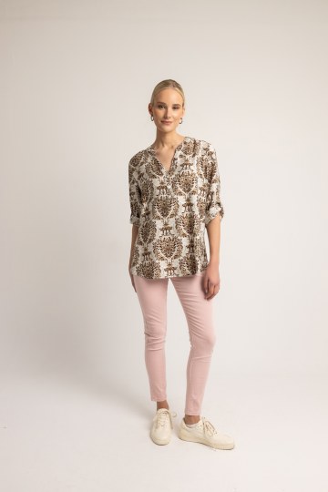 Παντελόνι τζιν σε στενή γραμμή απαλό ροζ