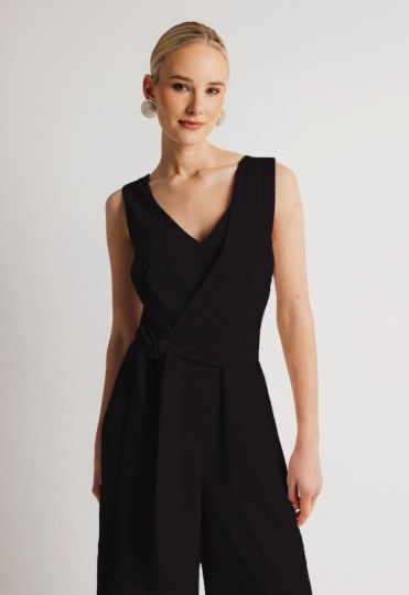 Φόρμα ολόσωμη με ζώνη μαύρη - 