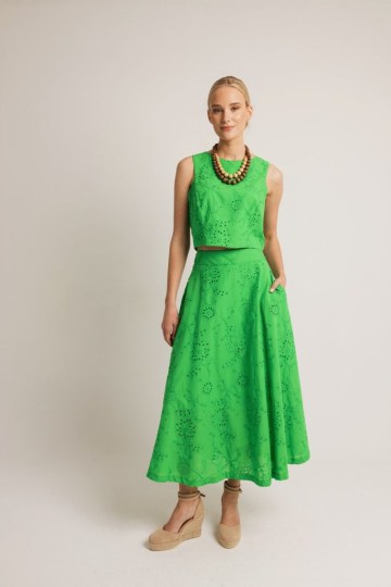 Σετ μπροντερί αμάνικο πράσινο - 