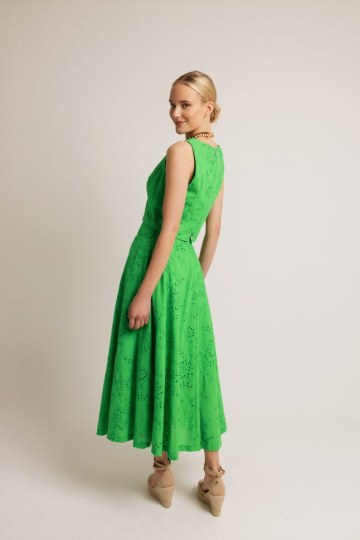 Σετ μπροντερί αμάνικο πράσινο - 