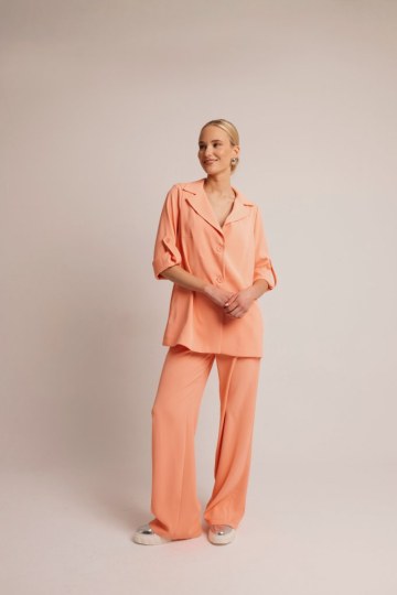 Παντελόνι κρεπ με λάστιχο στο πίσω μέρος κοραλλί - 