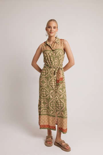 Φόρεμα αμάνικο εμπριμέ