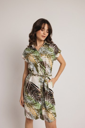 Φόρεμα με κουμπιά και ζώνη εμπριμέ