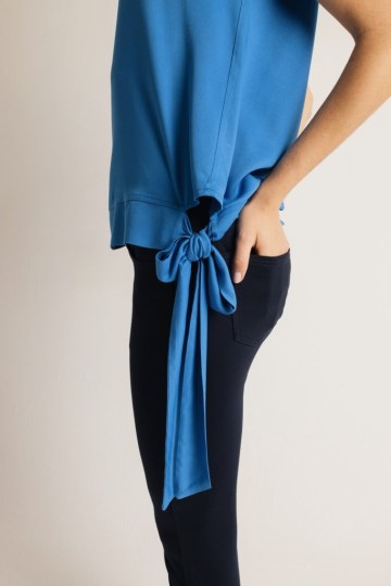 Μπλούζα αμάνικη μονόχρωμη μπλε - 