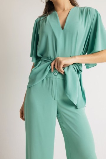 Παντελόνα ψηλόμεση με λάστιχο στο πίσω μέρος βεραμάν - 