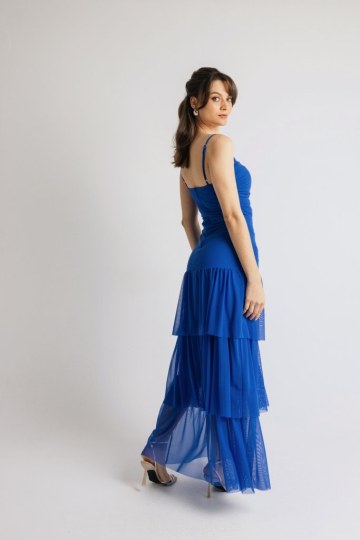 Φόρεμα μονόχρωμο με cut out στη κοιλιά και φραμπαλά μπλε - 