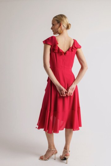 Φόρεμα midi αέρινο με λαιμόκοψη V φούξια - 