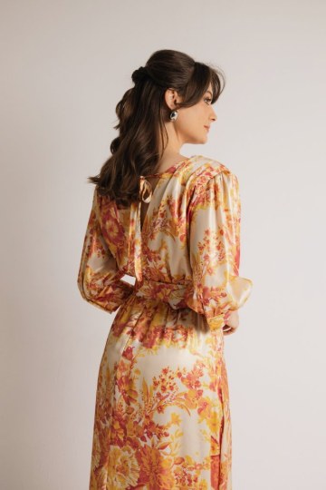 Φόρεμα κρουαζέ με μανίκι και ζώνη εμπριμέ ροδακινί - 