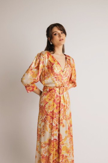 Φόρεμα κρουαζέ με μανίκι και ζώνη εμπριμέ ροδακινί - 