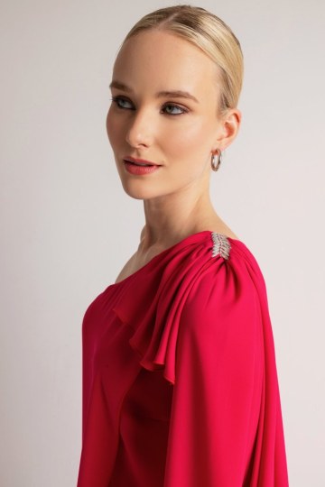 Φόρεμα μονόχρωμο με φουλάρι και στρας στον ώμο φούξια - 