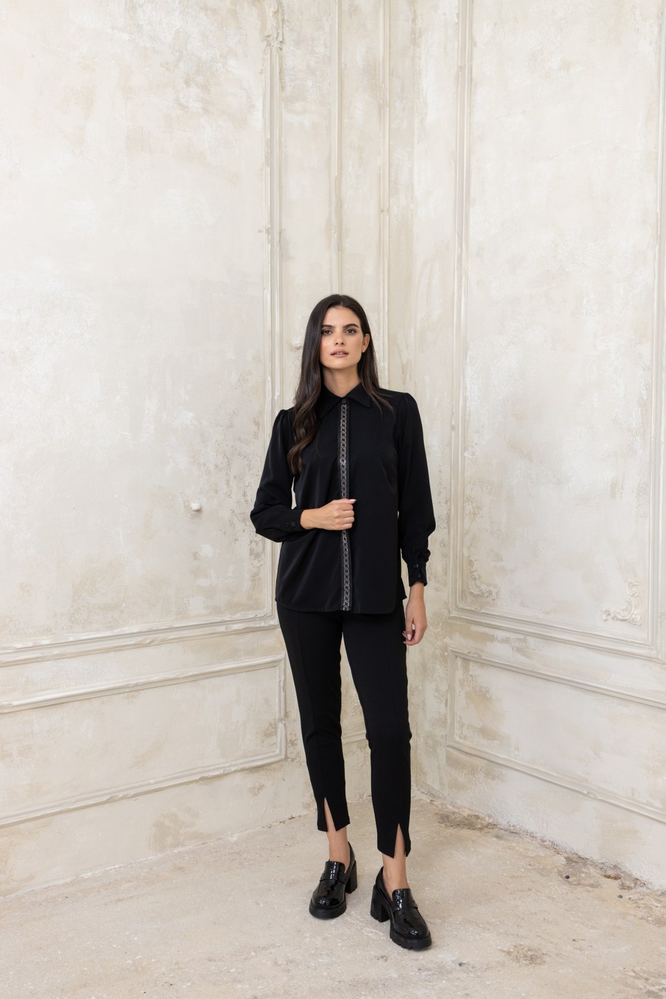  Πουκάμισο με λεπτομέρειες στο κούμπωμα μαύρο