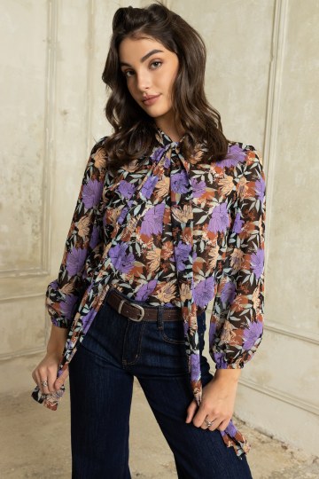 Πουκαμίσα με γεωμετρικά σχέδια μωβ