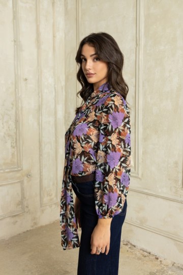 Πουκαμίσα με γεωμετρικά σχέδια μωβ - 