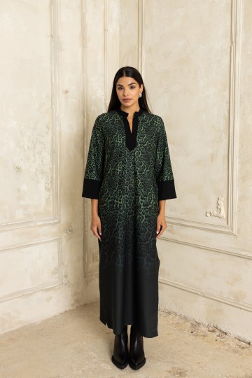 Φόρεμα  τύπου καφτάνι με μάο γιακά λεοπάρ πράσινο