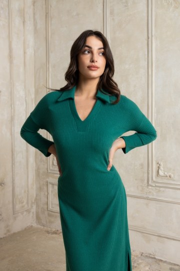  Φόρεμα πλεκτό με γιακά και σκισίματα πράσινο - 