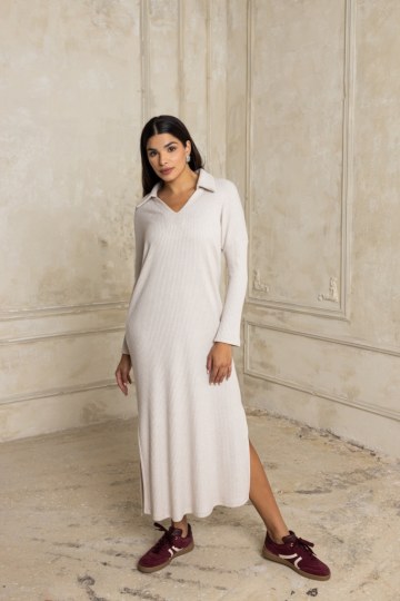  Φόρεμα πλεκτό με γιακά και σκισίματα ζαχαρί - 