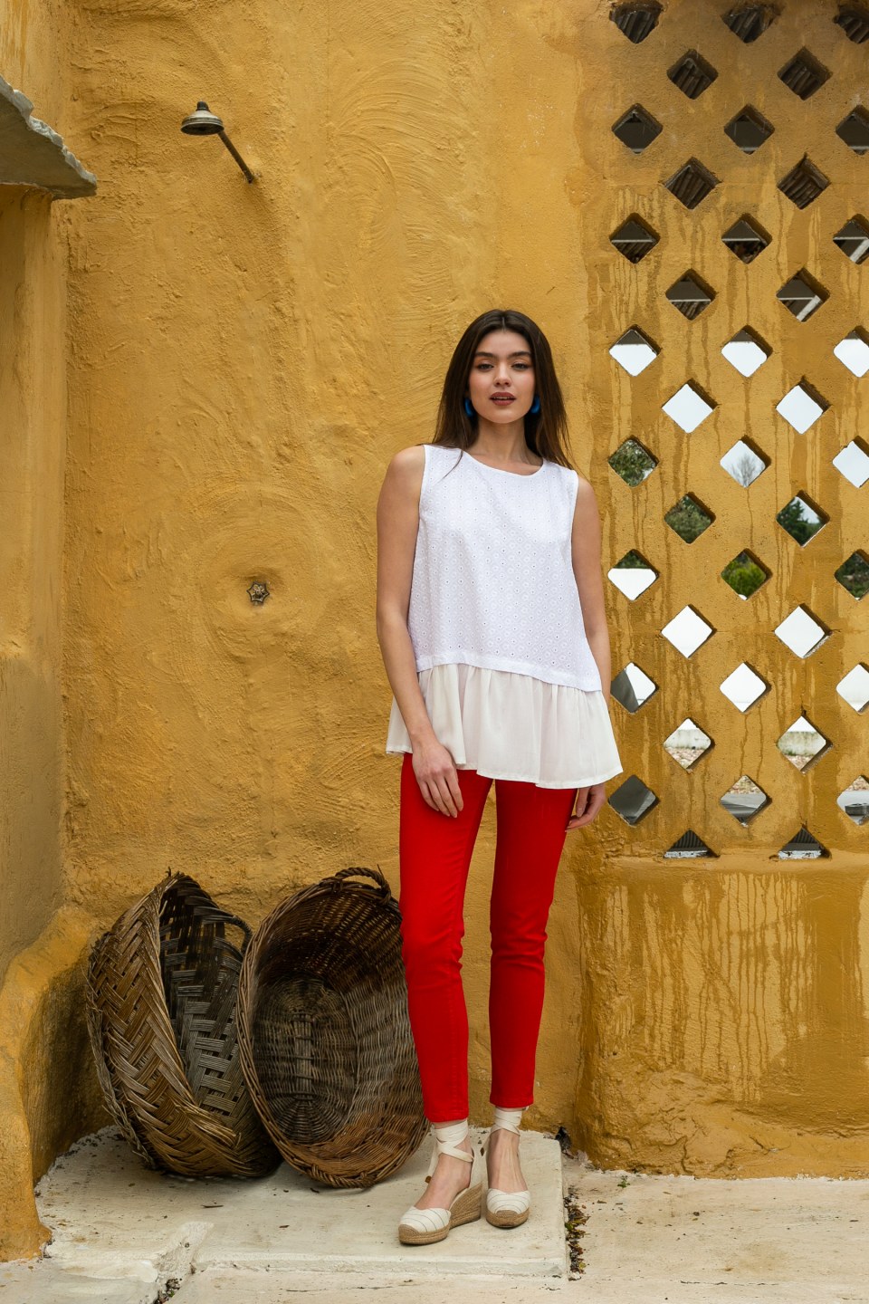 Παντελόνι τζιν ελαστικό σε στενή γραμμή κόκκινο