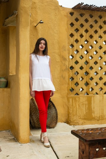 Παντελόνι τζιν ελαστικό σε στενή γραμμή κόκκινο - 