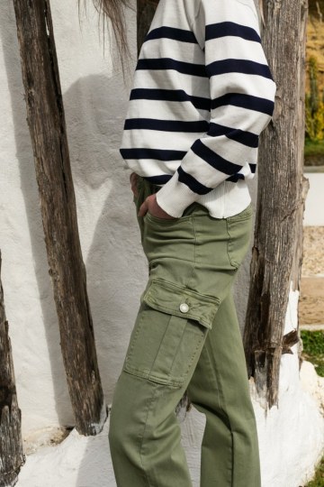 Παντελόνι σε ίσια γραμμή cargo χακί - 