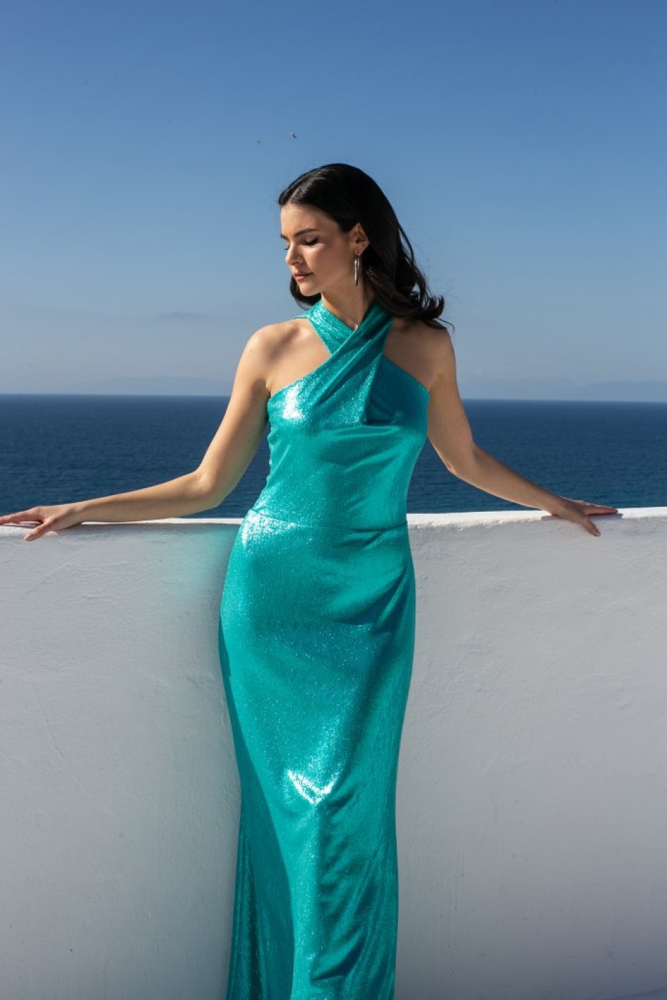 Φόρεμα αμάνικο με χιαστί δέσιμο στο λαιμό μεταλλιζέ τυρκουάζ