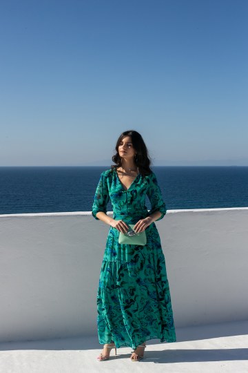 Φόρεμα αέρινο με βολάν και άνοιγμα στην πλάτη εμπριμέ πετρόλ